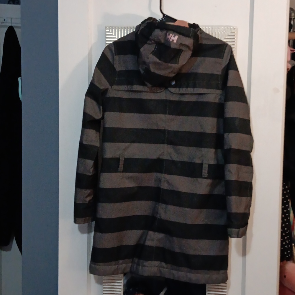 Helly Hansen Black and Gray Striped Hooded Jacket - Picture 5 of 15
